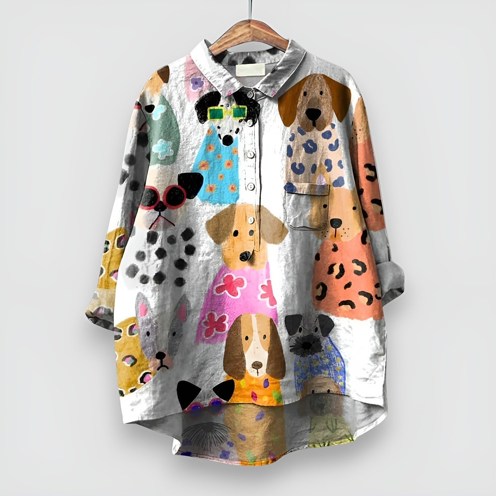 Kathrin™ — Damesblouse met Hondenprint