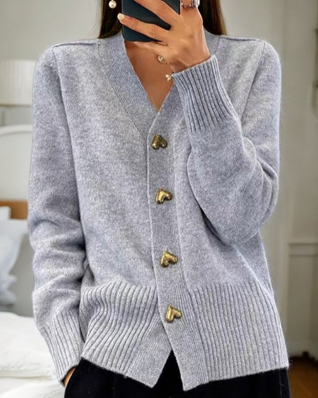 Adele™ — Elegant Vest met Hartvormige Knopen